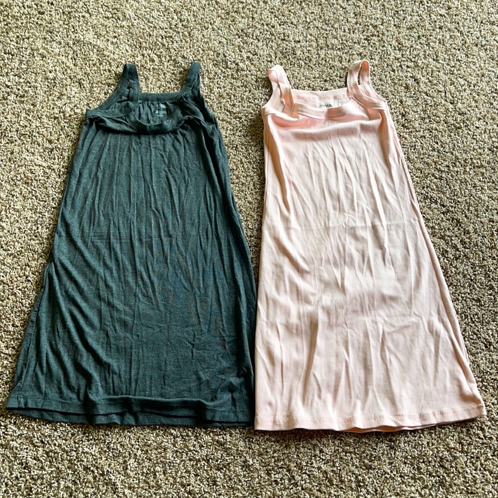 2 T-shirt dresses